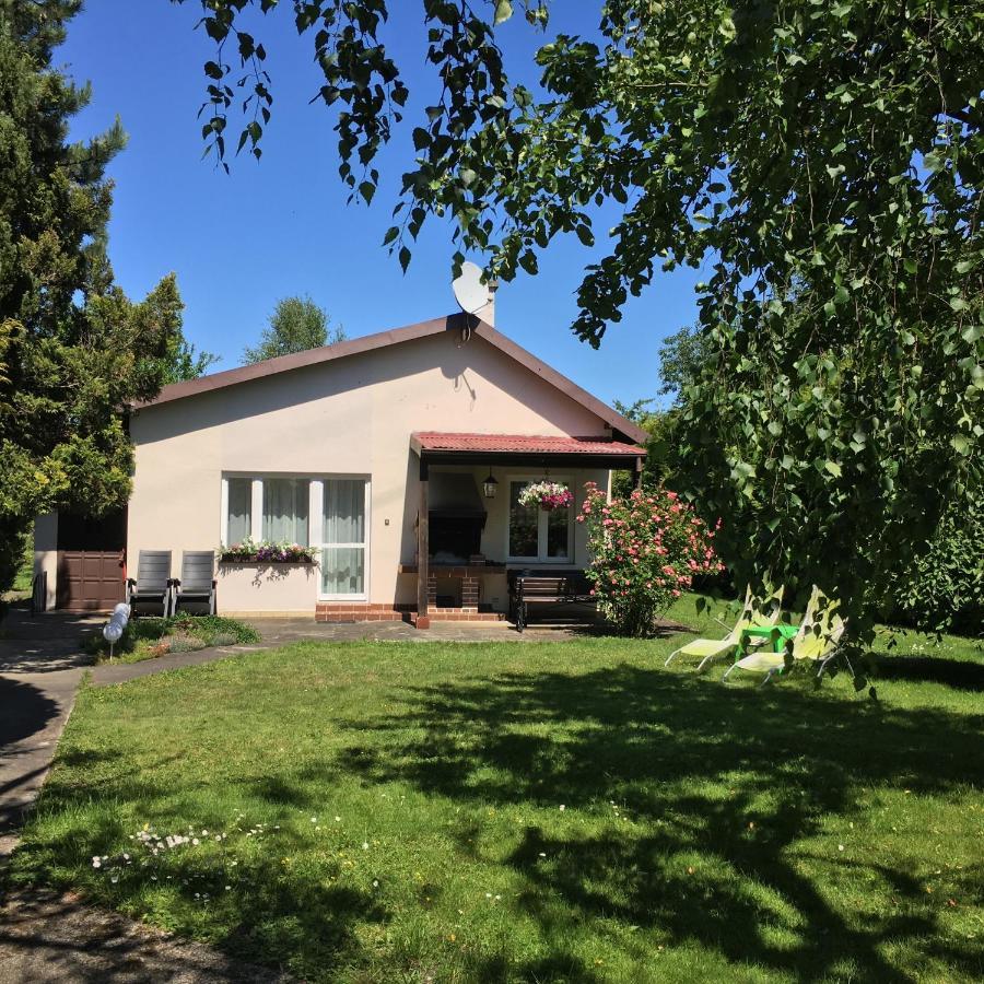 Domek Letni Na Wakacje W Rumi Rumia Buitenkant foto